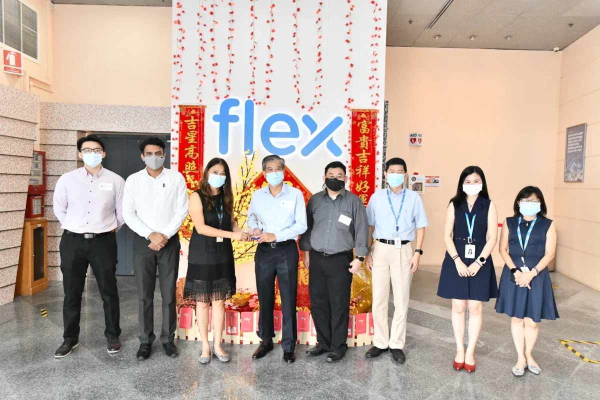Kulicke & Soffa Supplier Award 2022 being awarded to Flex China team