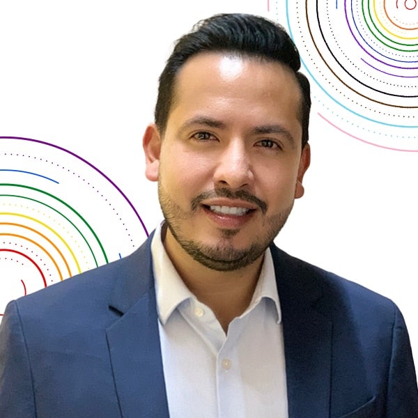 Luis Villasenor, Sr. Director, Programmmanagement und Global Chair, Pride ERG