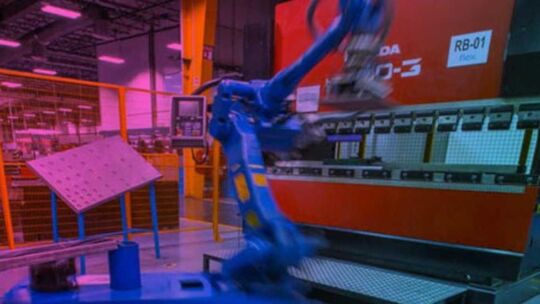 5 types of manufacturing technology that increase speed and efficiency