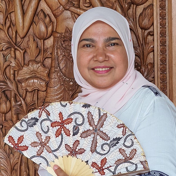 Asmah Binti Mohd Rejab, sr. gerente de planificacion de produccion