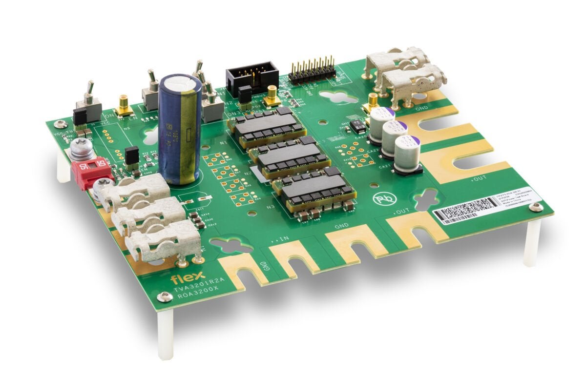 ROA 32003 top low res