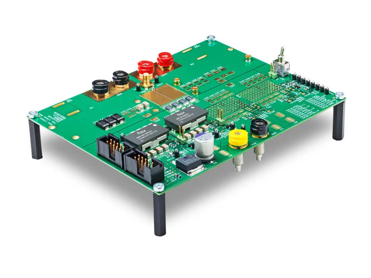 ROA17044 PoL Paralleling Evaluation Board for BMR466
