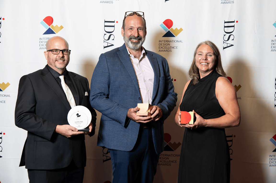 Flex and HistoSonics representatives after receiving three top 2026 IDEA Awards